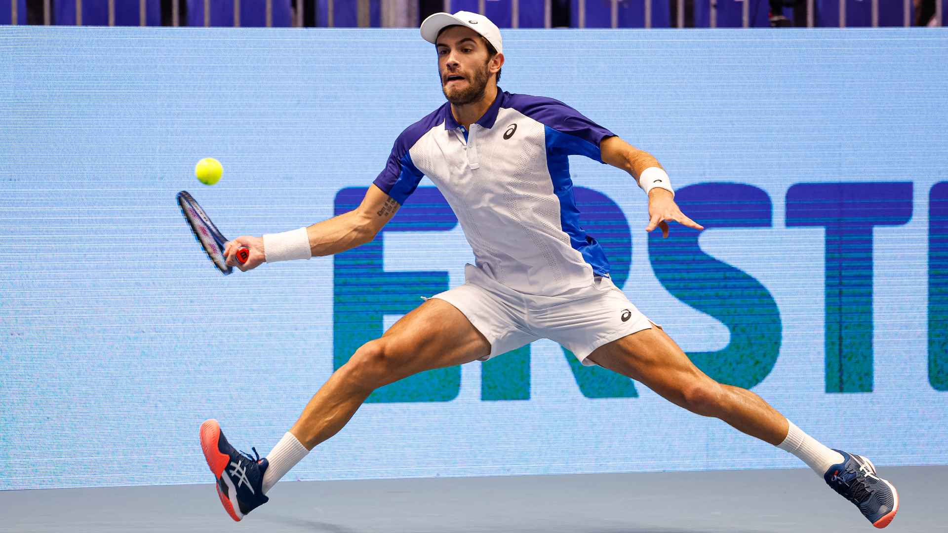 Tokyo Take-Off! Shapovalov Serves Past Johnson