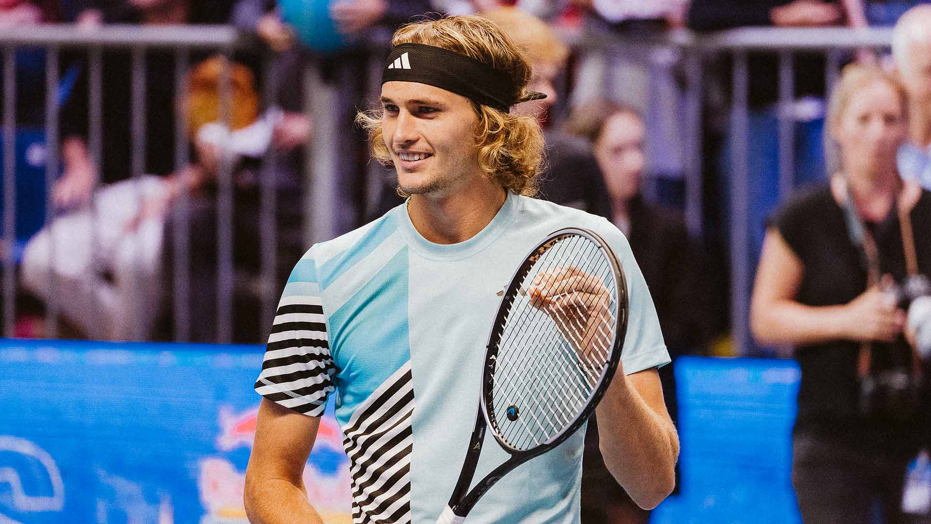 Tokyo Take-Off! Shapovalov Serves Past Johnson
