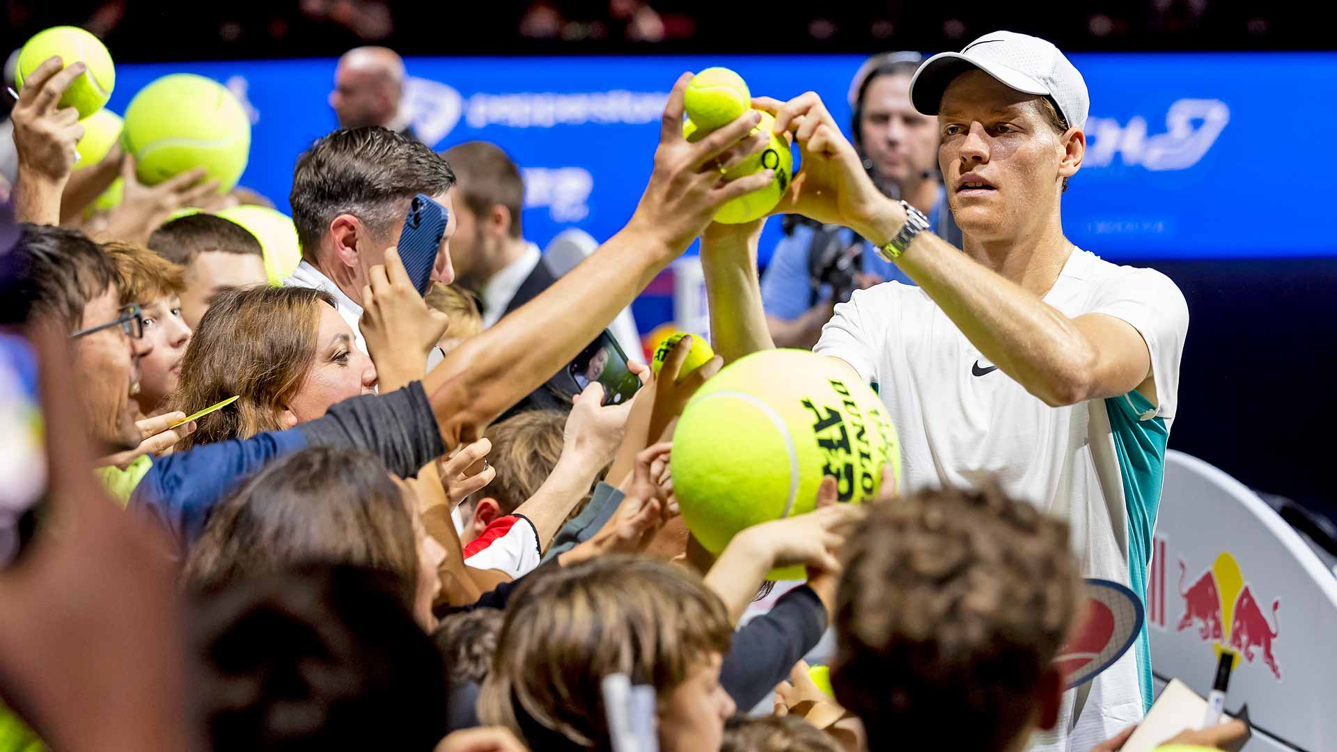 Tokyo Take-Off! Shapovalov Serves Past Johnson