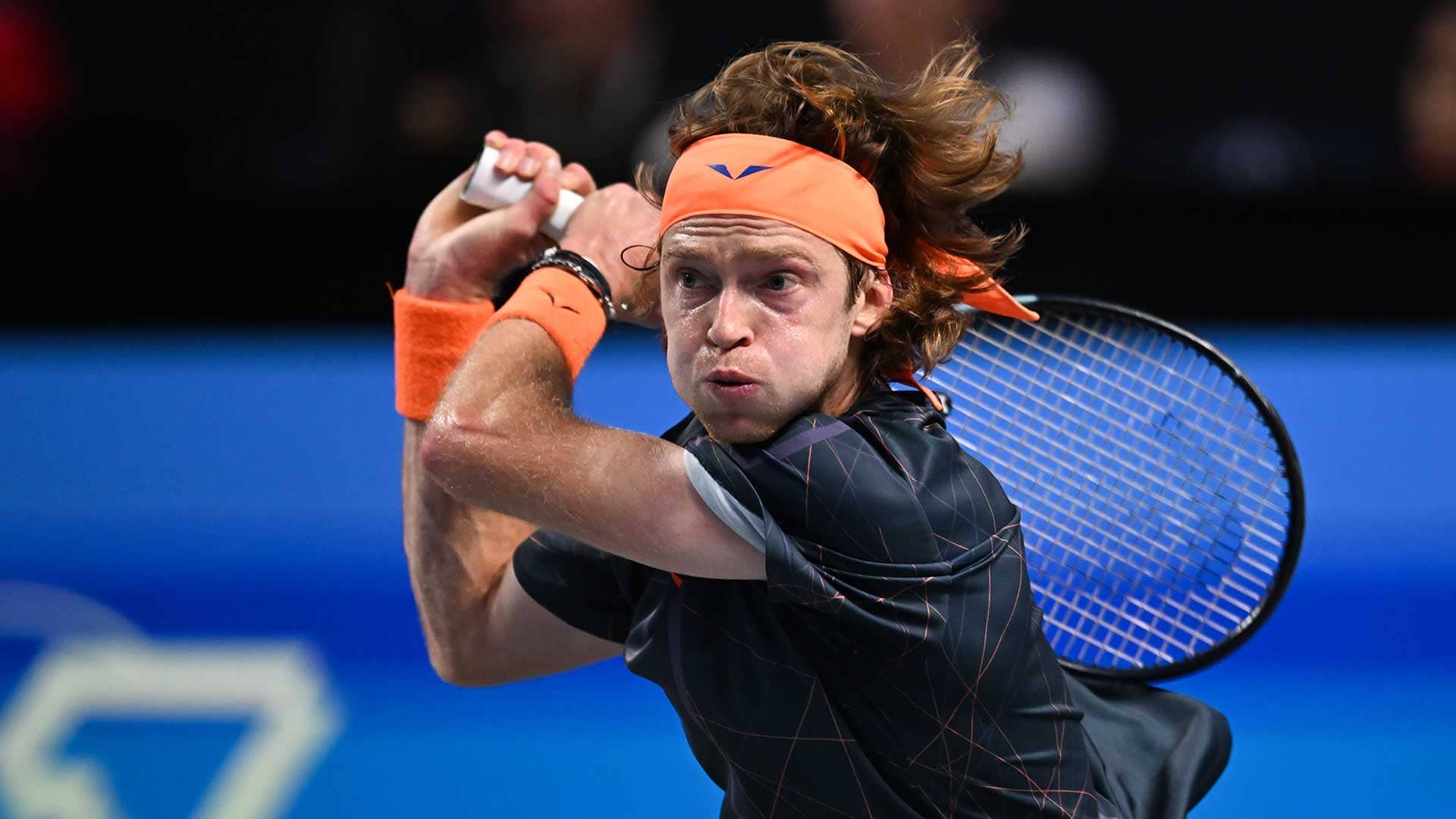 Tokyo Take-Off! Shapovalov Serves Past Johnson