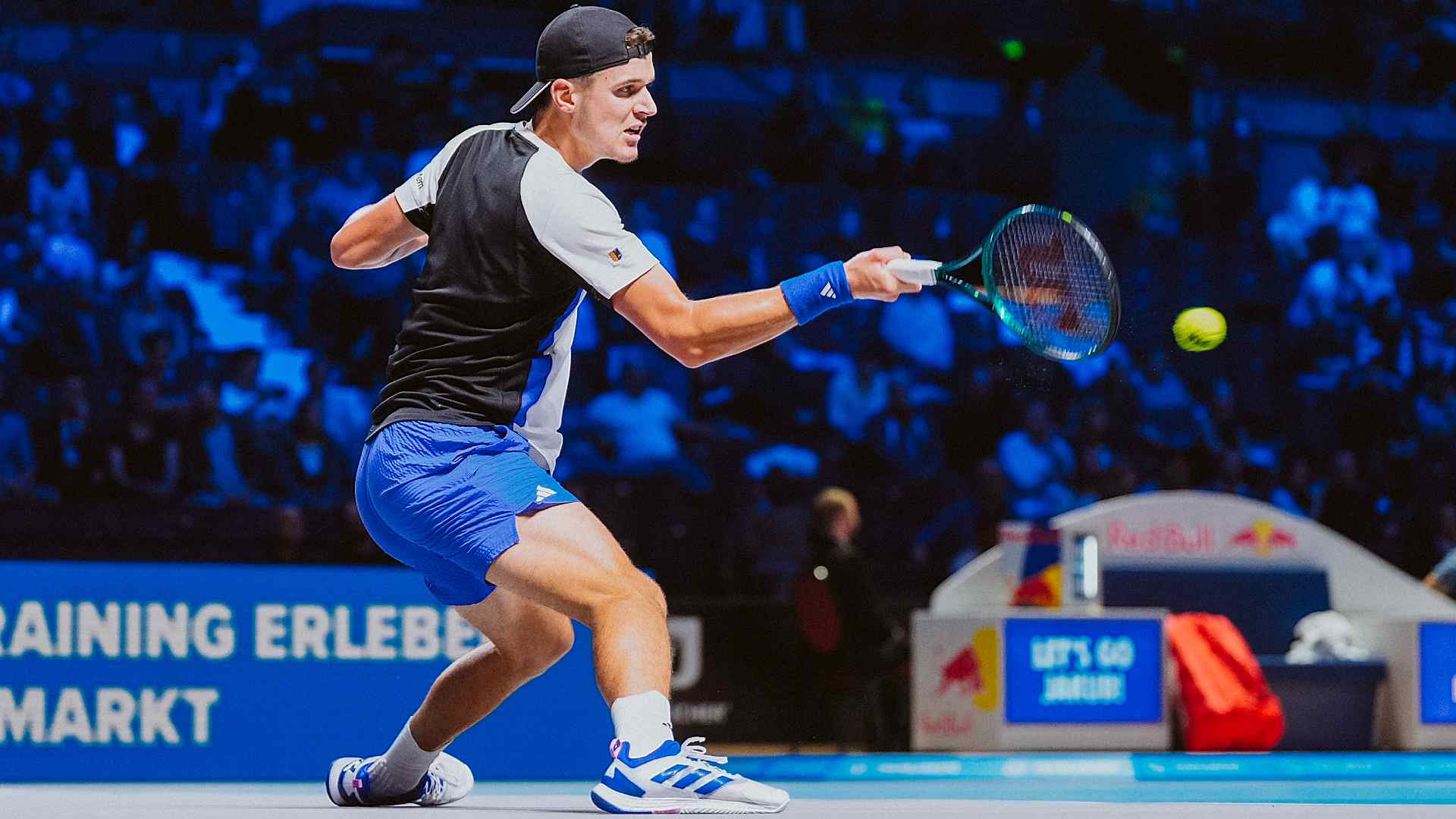 Tokyo Take-Off! Shapovalov Serves Past Johnson