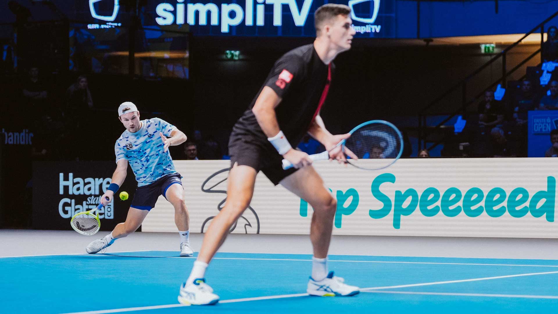 Tokyo Take-Off! Shapovalov Serves Past Johnson
