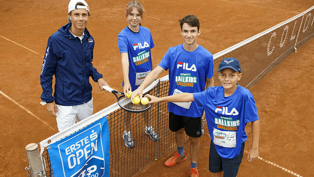 Ballkids Schwärzler